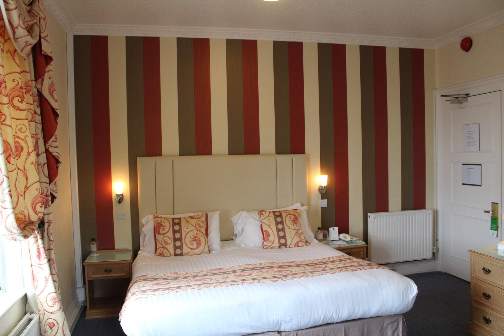 Best Western New Holmwood Hotel Cowes (Isle of Wight) Exterior foto