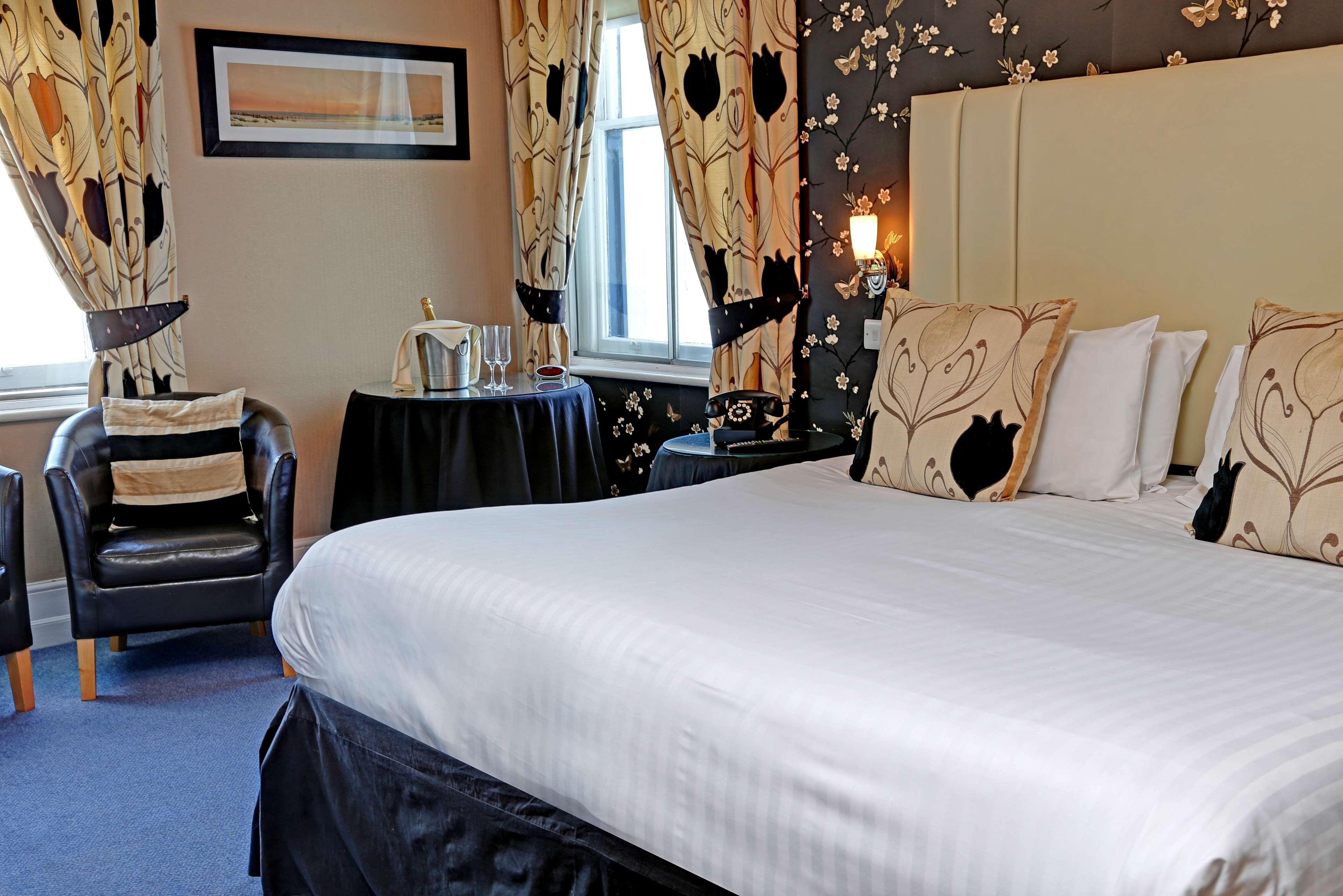 Best Western New Holmwood Hotel Cowes (Isle of Wight) Exterior foto