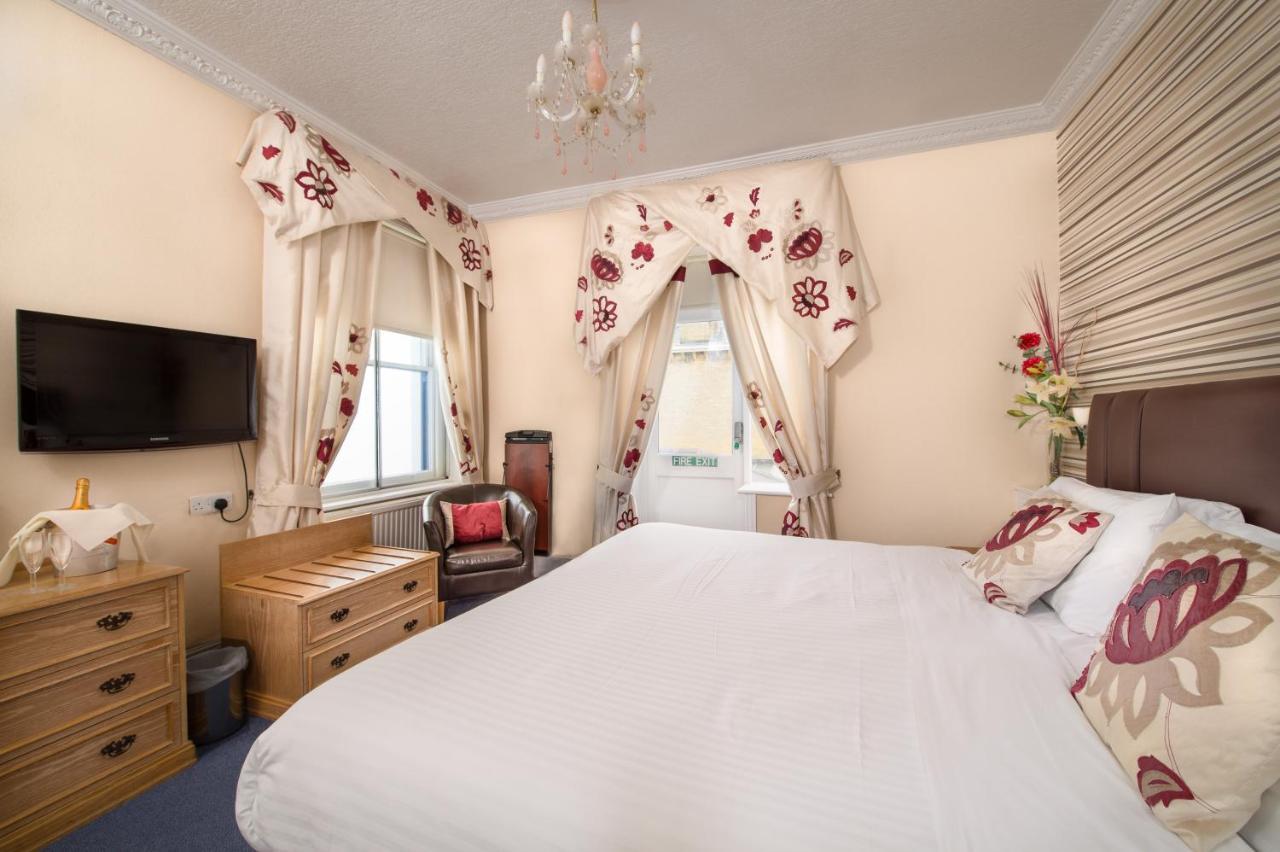 Best Western New Holmwood Hotel Cowes (Isle of Wight) Exterior foto